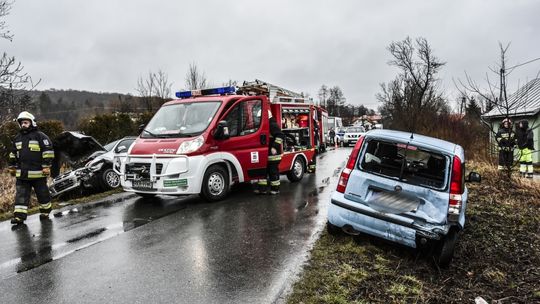 Wietrzno: Kolizja dwóch pojazdów