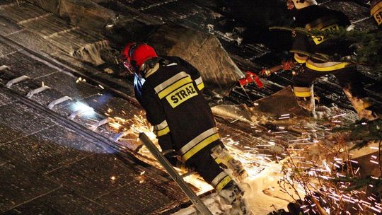 Wietrzno: Pożar domu - wielu strażaków w akcji