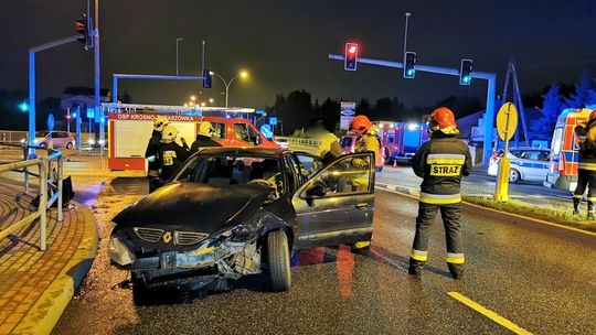 Wjechała na skrzyżowanie Bema, Rzeszowskiej i Al. Jana Pawła II na czerwonym. Doszło do kolizji
