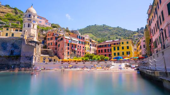 Włoska Riwiera i urokliwe Cinque Terre – Twój kompletny przewodnik po Ligurii