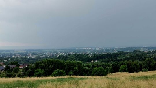 Wojewódzkie Centrum Zarządzania Kryzysowego: II stopień zagrożenia w związku z burzami z gradem