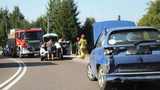 Wola Komborska. Seatem uderzył w toyotę