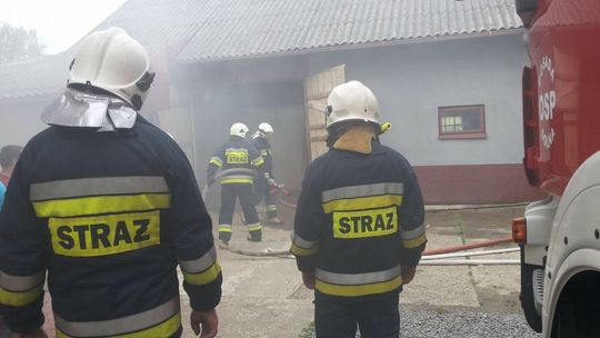 WRÓBLIK SZLACHECKI: Pożar w stodole