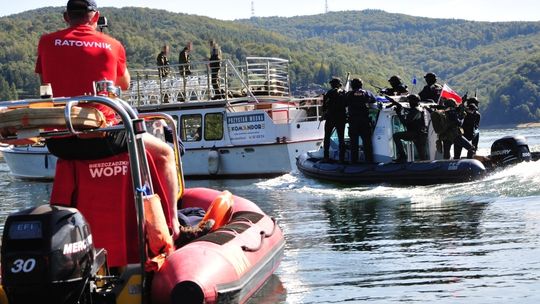Wspólne ćwiczenia policji, żołnierzy i bieszczadzkich woprowców. Zobaczcie zdjęcia