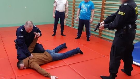 Wspólne szkolenie policjantów i strażników miejskich