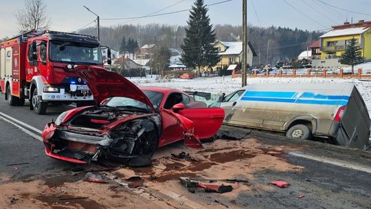 Wypadek na DK19 w Wyżnem. Jedna osoba w szpitalu