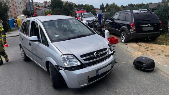 Wypadek na ul. Piastowej w Brzozowie. Motocyklista trafił do szpitala