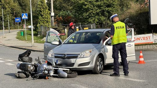 Wypadek w Krośnie. Poszkodowany 63-letni motocyklista