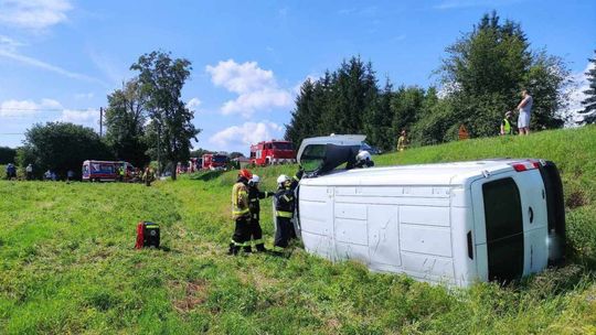 Wypadek w Szebniach. DK28 zablokowana