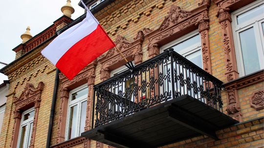 Wywieś flagę Polski. Akcja #mojaflaga