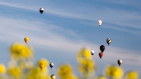 XXVI Balonowe Mistrzostwa Świata w Krośnie. Strefa kibica przy hali MOSiR