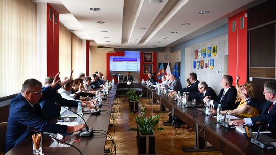 Zarząd powiatu krośnieńskiego dostał absolutorium. Radni byli jednogłośni