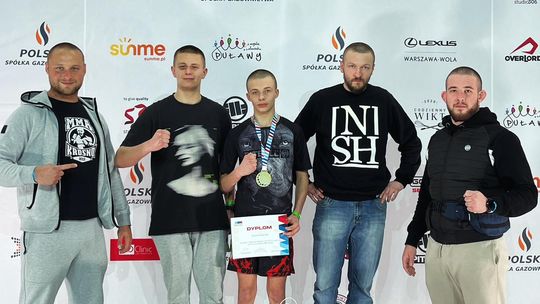 Zawodnicy MMA Krosno na zawodach MMA Polska