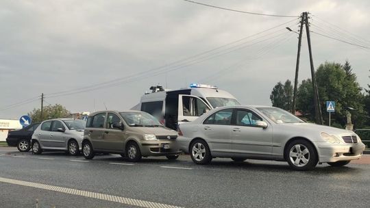 Zderzenie czterech samochodów na Al. Jana Pawła II