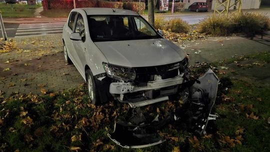 Zderzenie Dacii i Citroena w Krośnie