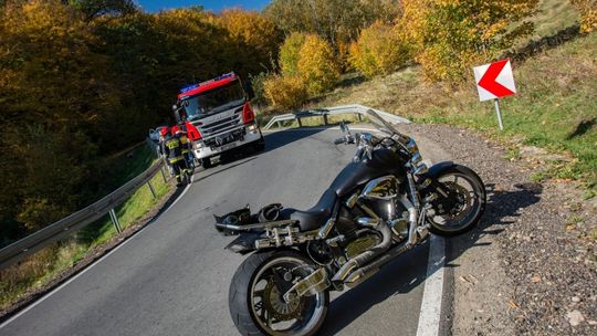 Zderzenie dwóch motocyklistów na serpentynach łączących Bóbrkę, Wietrzno i Równe