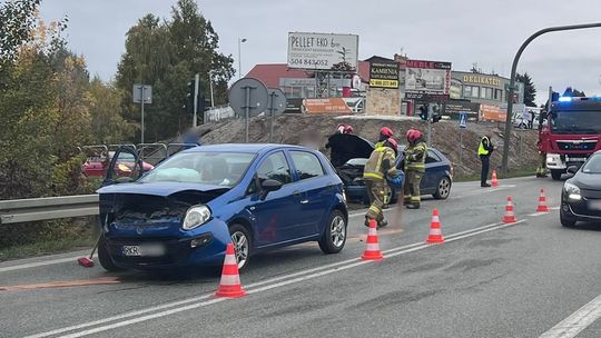 Zderzenie dwóch samochodów na Bieszczadzkiej