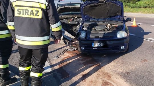 Zderzenie dwóch samochodów na skrzyżowaniu DK19 w Jabłonicy Polskiej
