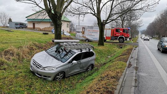 Zderzenie dwóch samochodów na ul. Bieszczadzkiej