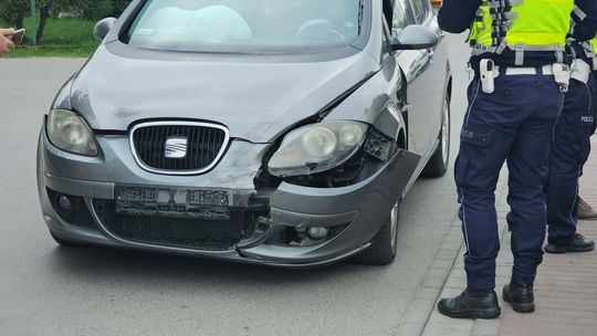 Zderzenie dwóch samochodów w Głowience