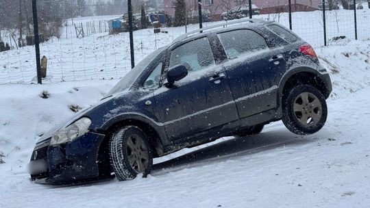 Zderzenie dwóch samochodów w Korczynie