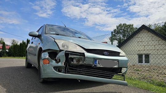 Zderzenie dwóch samochodów w Łękach Dukielskich