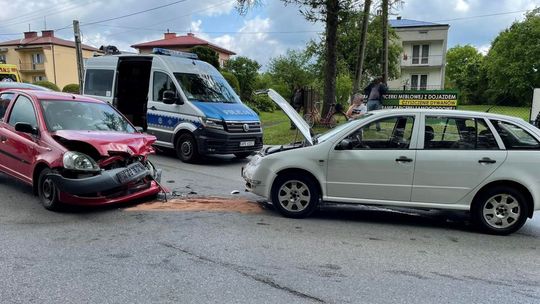 ? Zderzenie dwóch samochodów w Targowiskach [AKTUALIZACJA]