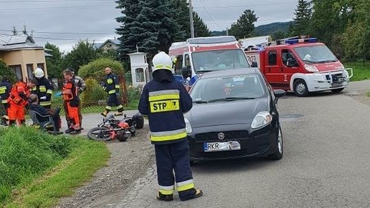 Zderzenie motocykla z osobówką w Iwli. Kierowca jednośladu pijany