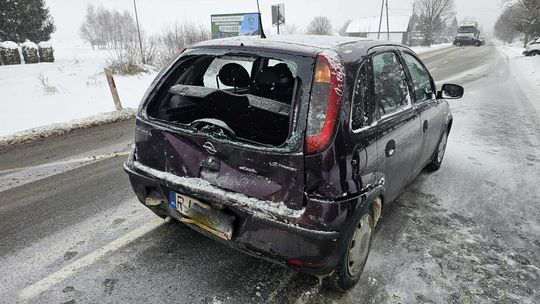 Zderzenie osobówki i dwóch ciężarówek w Moderówce Zderzenie osobówki i dwóch ciężarówek w Moderówce