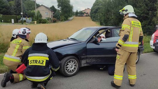 Zderzenie trzech samochodów w Chlebnej [AKTUALIZACJA]