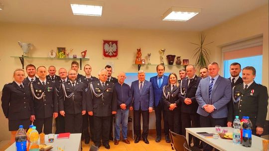 Zebranie Zarządu Oddziału Miejskiego ZOSP RP w Krośnie. Strażackie podziękowania dla inspektora