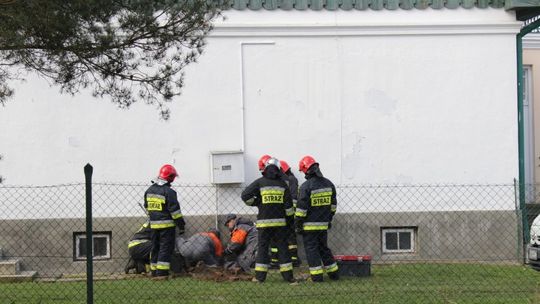 ŻEGLCE: Rozszczelniona rura z gazem. Interwencja służb