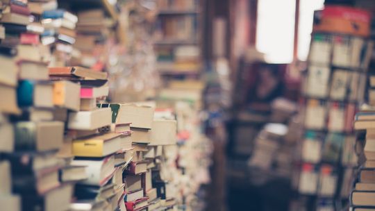 #zostańwdomuzKBP – Krośnieńska Biblioteka Publiczna on-line!