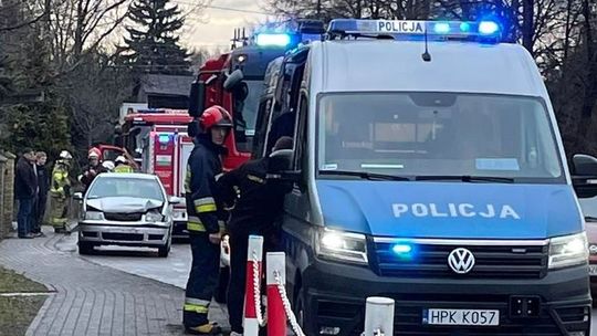 ? Zręcin: Kierowca Volkswagena najechał na tył BMW