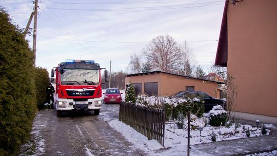 ZRĘCIN: Pożar w domu przy ul. Krzywej