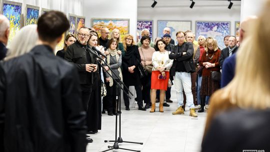 Życie zapisane w obrazach. Wernisaż wystawy Zbigniewa Święcińskiego w BWA Krosno Życie zapisane w obrazach. Wernisaż wystawy Zbigniewa Święcińskiego w BWA Krosno