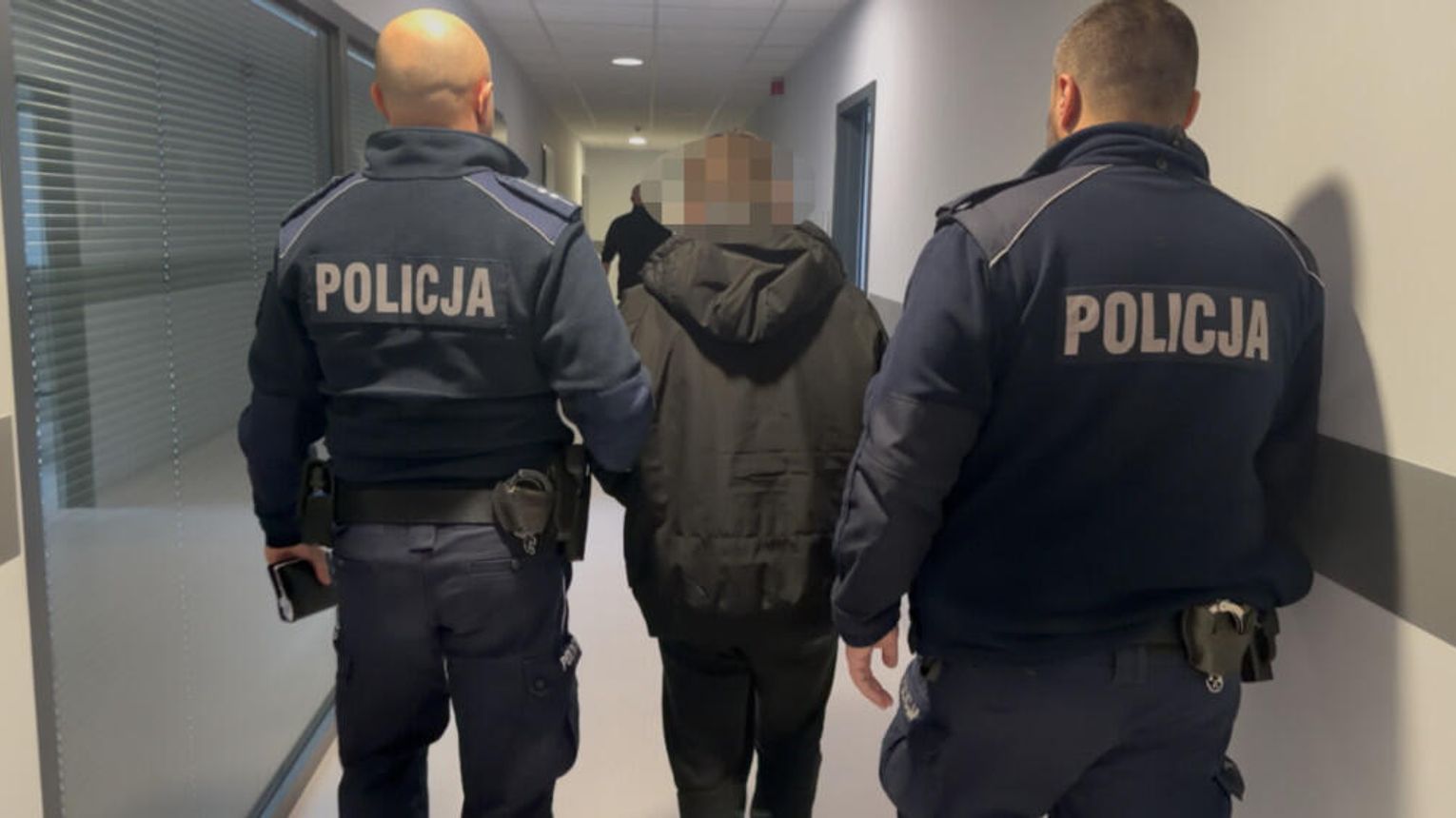 Coraz mniejsze braki kadrowe w policji