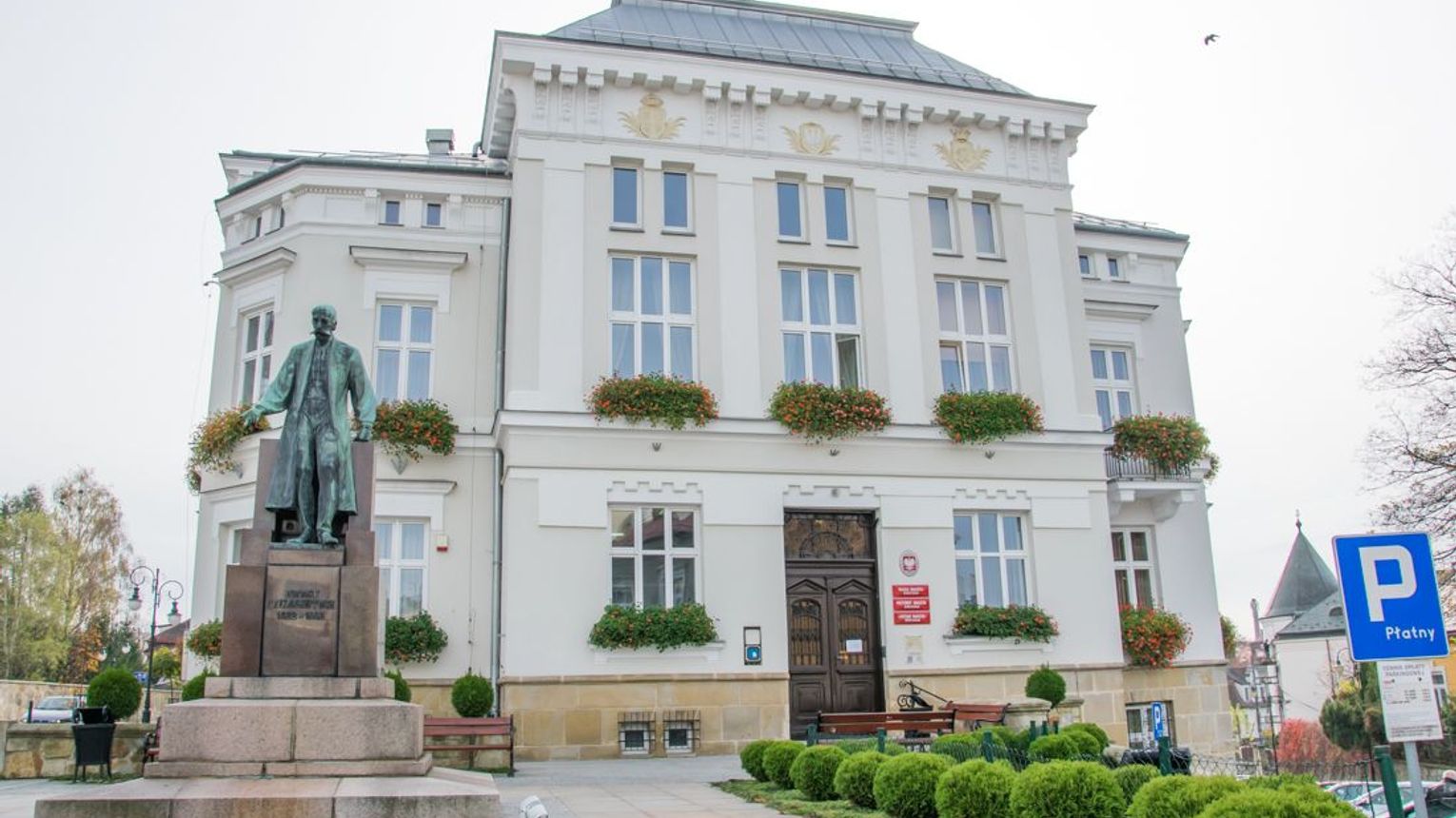 Ocena satysfakcji klienta Urzędu Miasta Krosna. Wypełnij ankietę