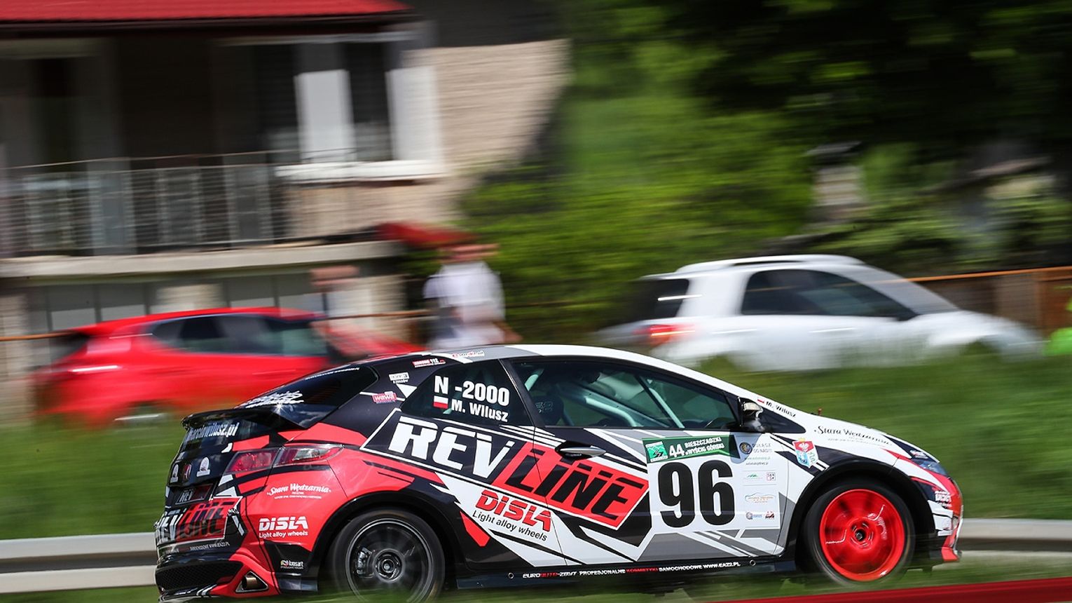 SPORT: Revline Racing Team powraca na trasy Górskich Samochodowych ...