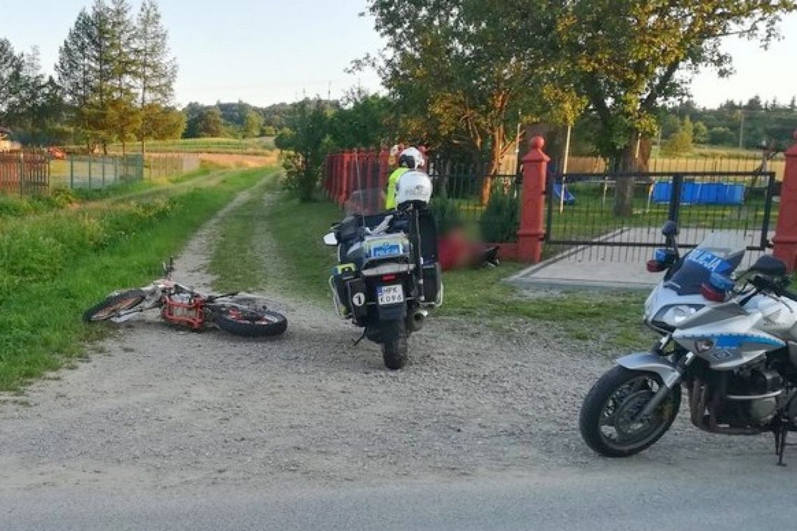18-letni motocyklista myślał, że ucieknie policjantom. Surowe konsekwencje dla nastolatka