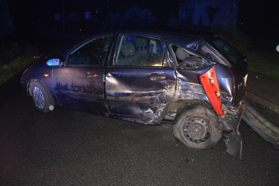 19-latek wjechał w audi. 16-latka i 17-latka w szpitalu