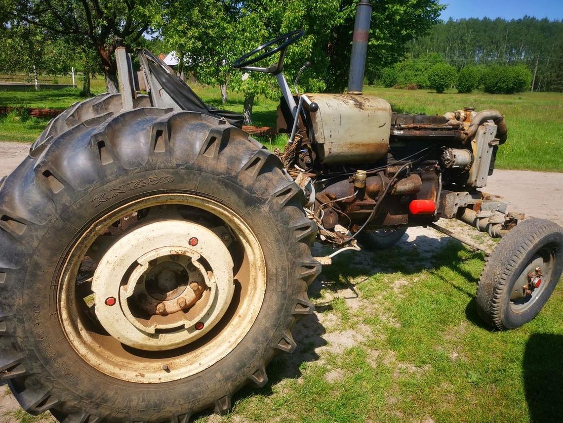 26-latkowi spodobał się traktor, więc postanowił go ukraść