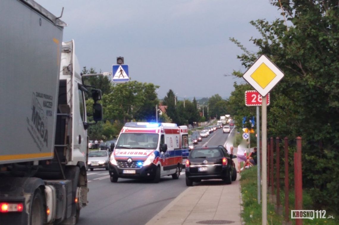 56-letnia kobieta potrącona na przejściu przez 27-latkę