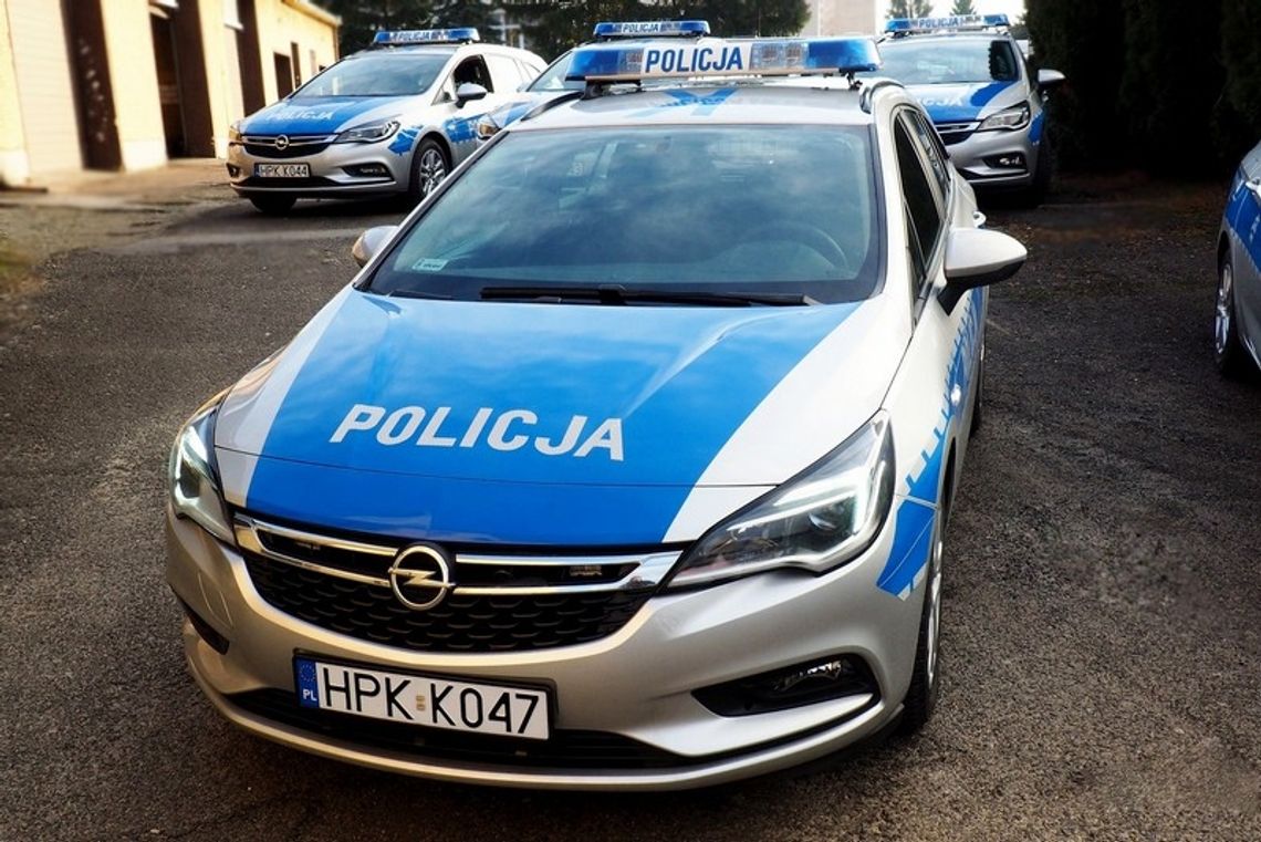 73-latek upadł na balkonie i nie dał rady się podnieść. Na pomoc ruszyli policjanci