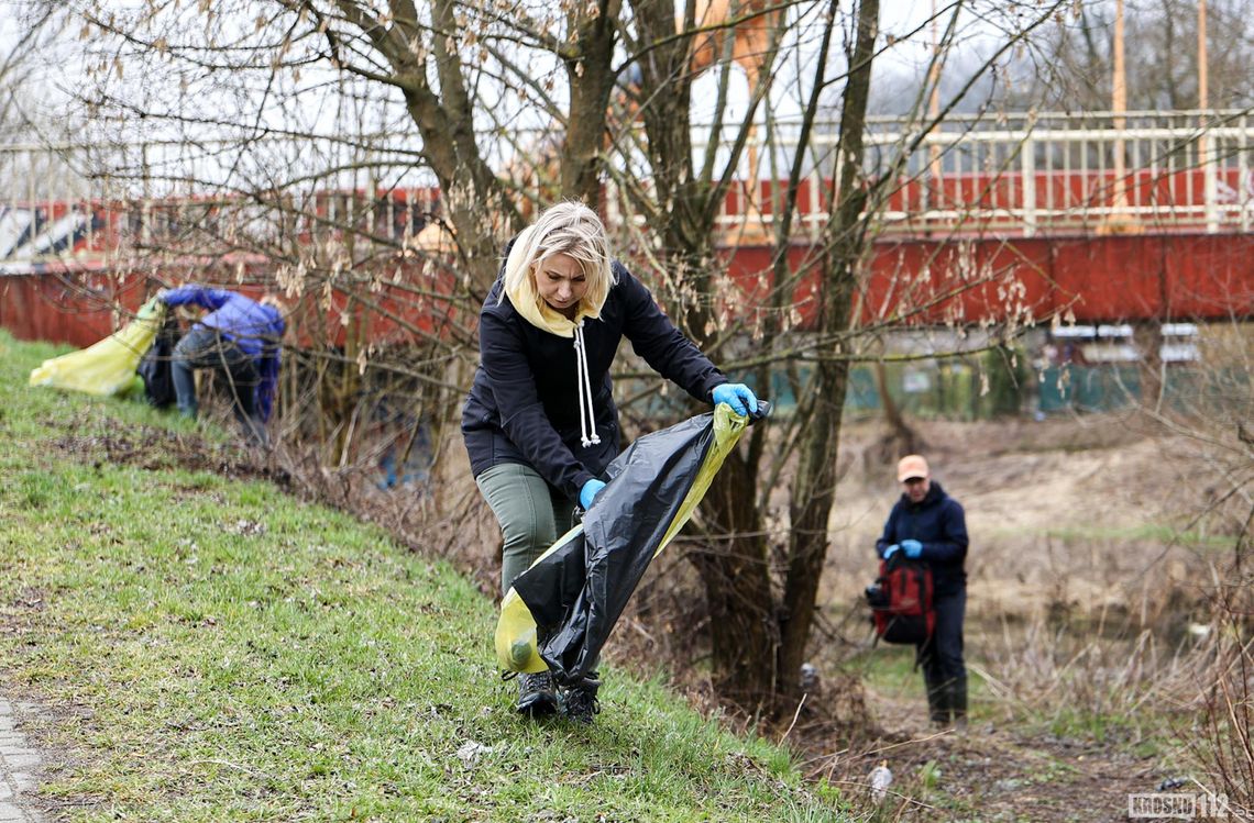 Znów posprzątali Wisłok. Zebrali setki kilogramów odpadów