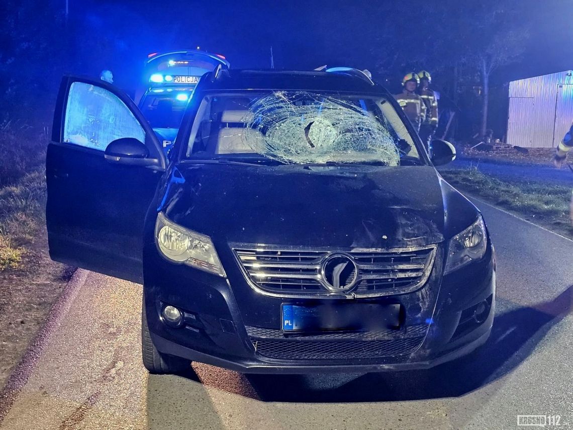 Akcja ratunkowa w Rogach. Potrącenie pieszego Akcja ratunkowa w Rogach. Potrącenie pieszego