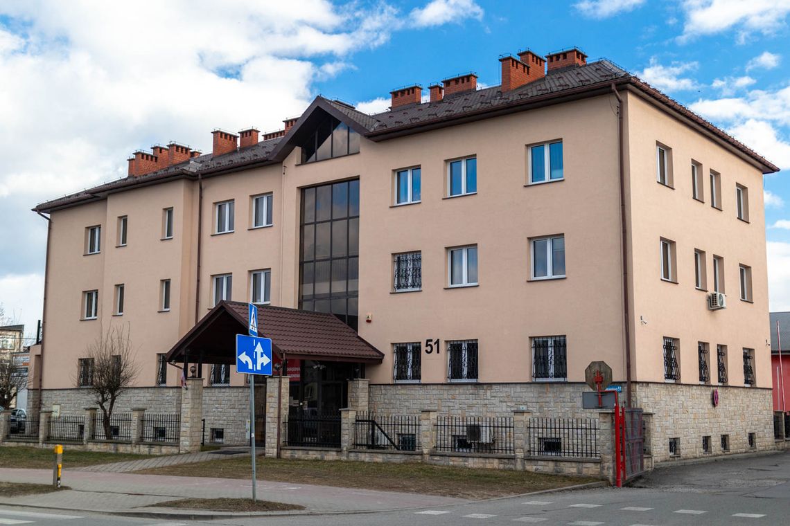 Akt oskarżenia w sprawie badań technicznych w Krośnie. 22 osoby i dwóch diagnostów przed sądem Akt oskarżenia w sprawie badań technicznych w Krośnie. 22 osoby i dwóch diagnostów przed sądem