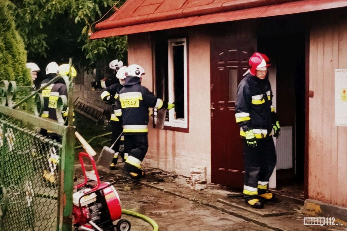[APEL] Potrzebna pomoc po pożarze domu w Łężanach