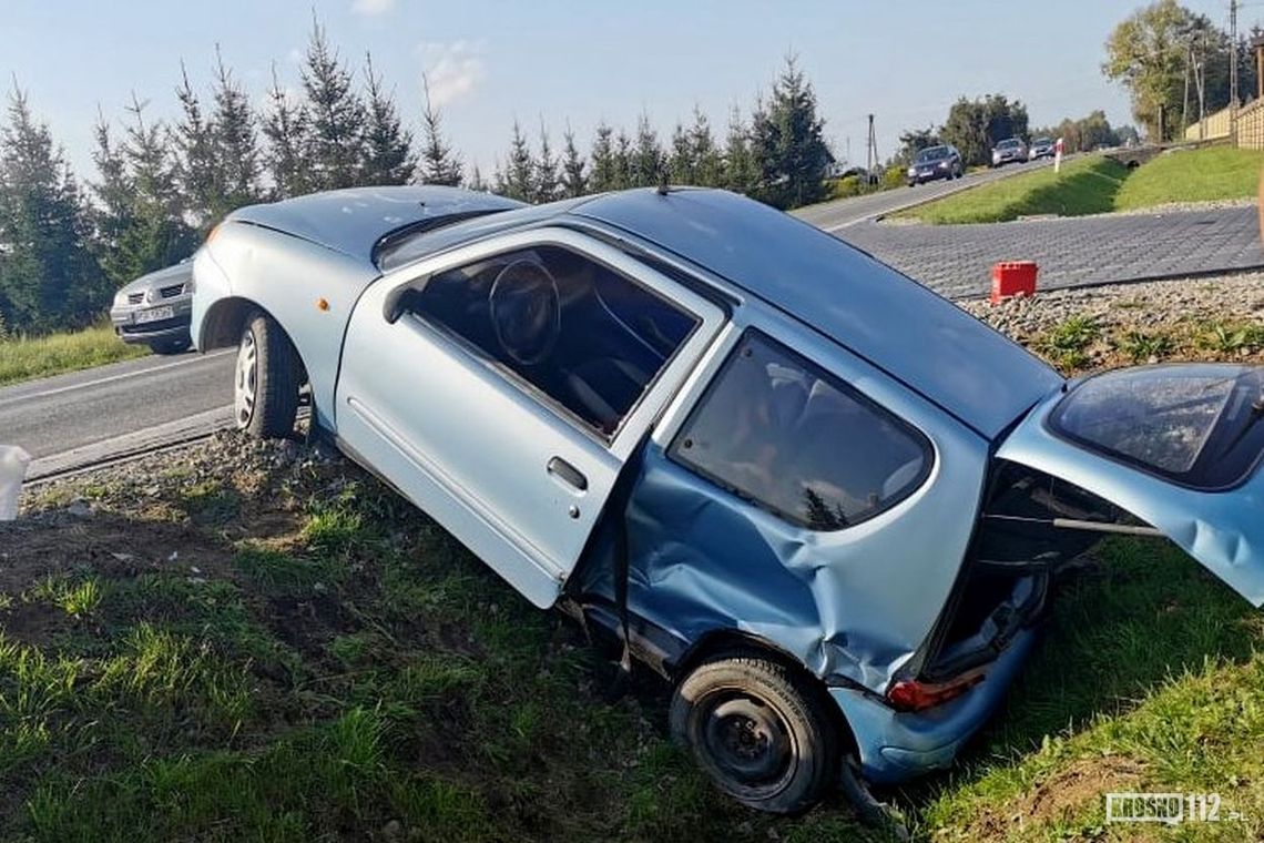 ? Bajdy/DW990: Zderzenie dwóch samochodów. Jedna osoba w szpitalu