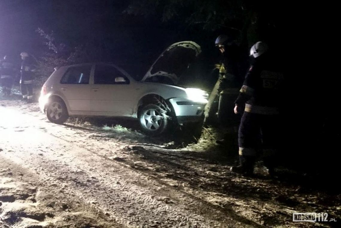 BAŁUCIANKA: Wypadł z drogi i uderzył w pień drzewa